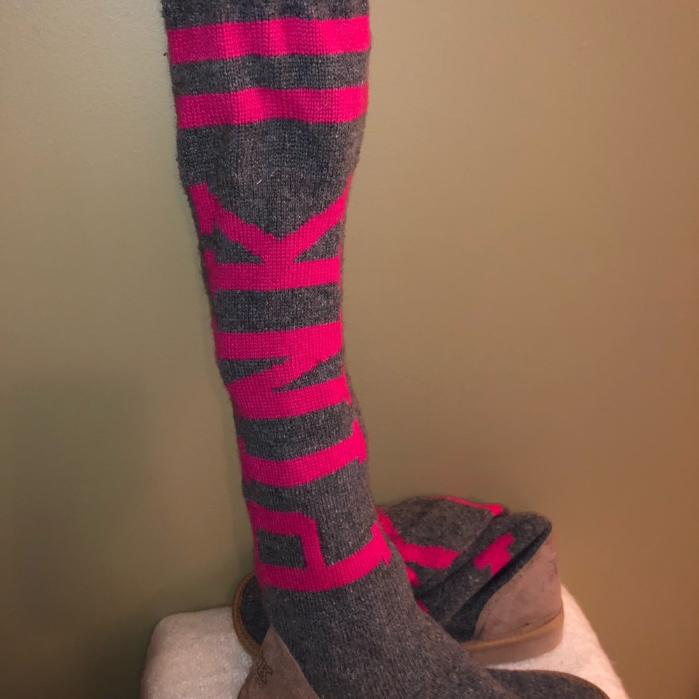 Victoria Secret Pink long slippers